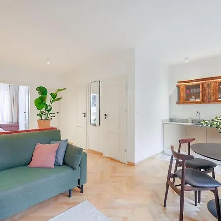 Appartement Cityscape Haven: Urban Retreat *