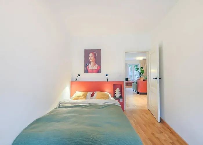 Cityscape Haven: Urban Retreat Apartamento